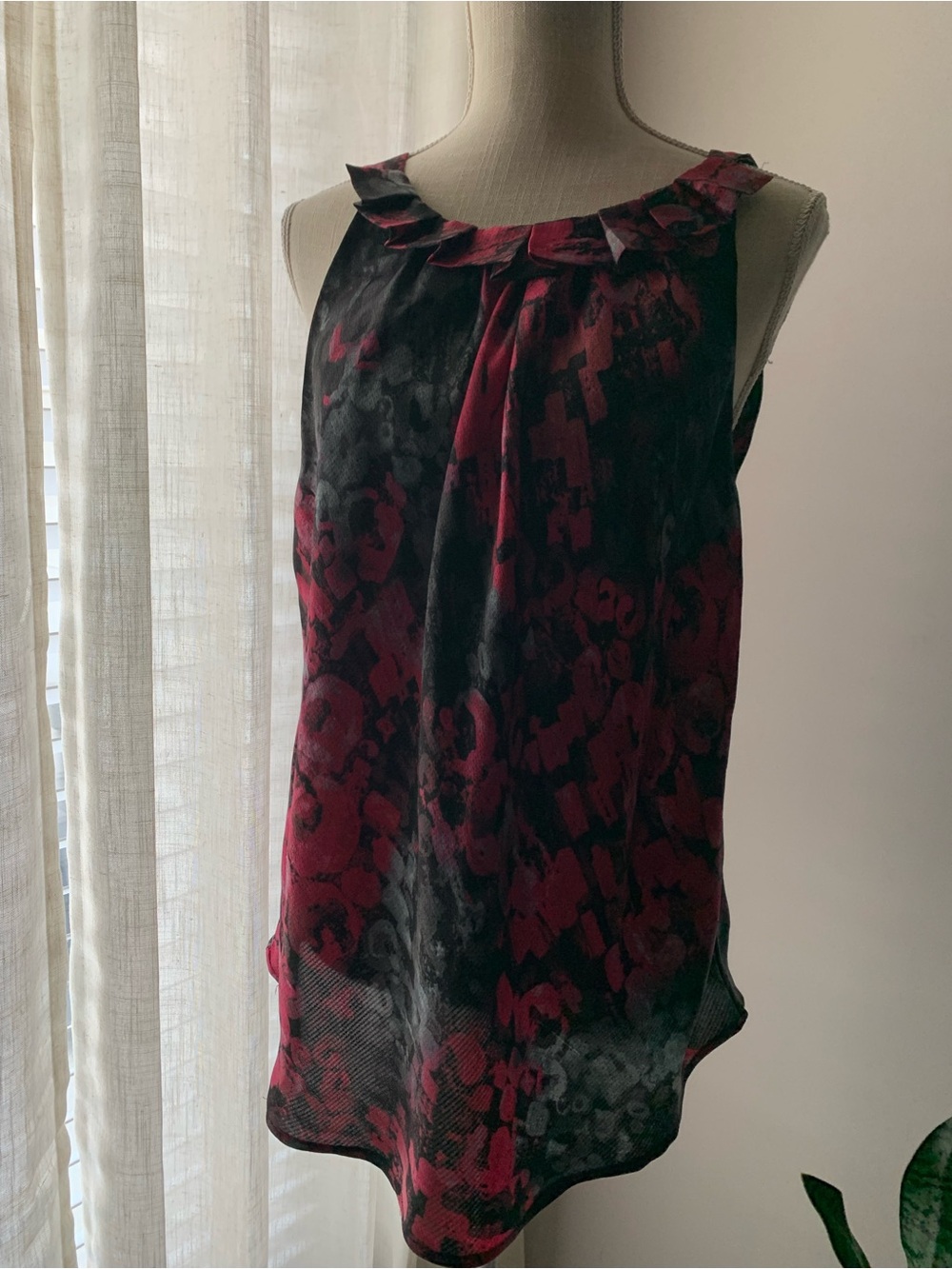 Black Pink and Gray Sleeveless Ruffle-Neck Top Blouse